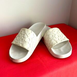 White Tory Burch Slides (Size 8)